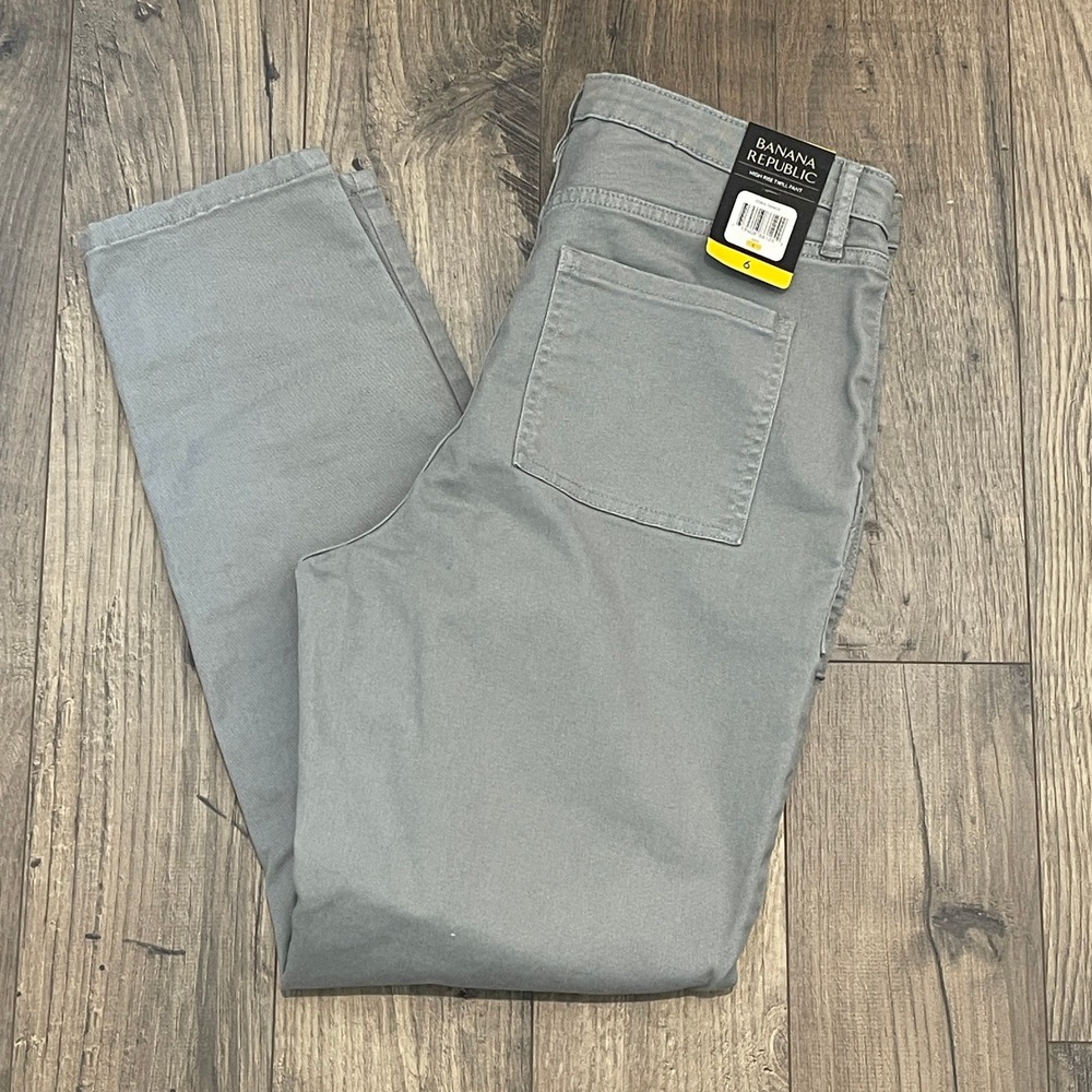 Banana Republic Womens High Rise Twill Pant Gray Tapered Patch Pocket Size 6 NEW